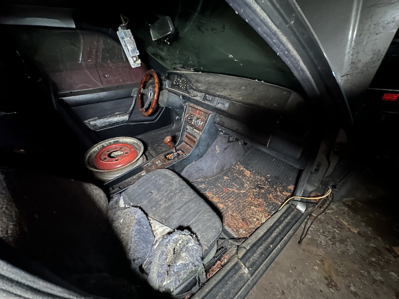 200D, W 124
