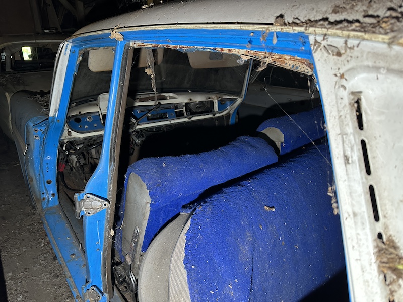 230S, W 111