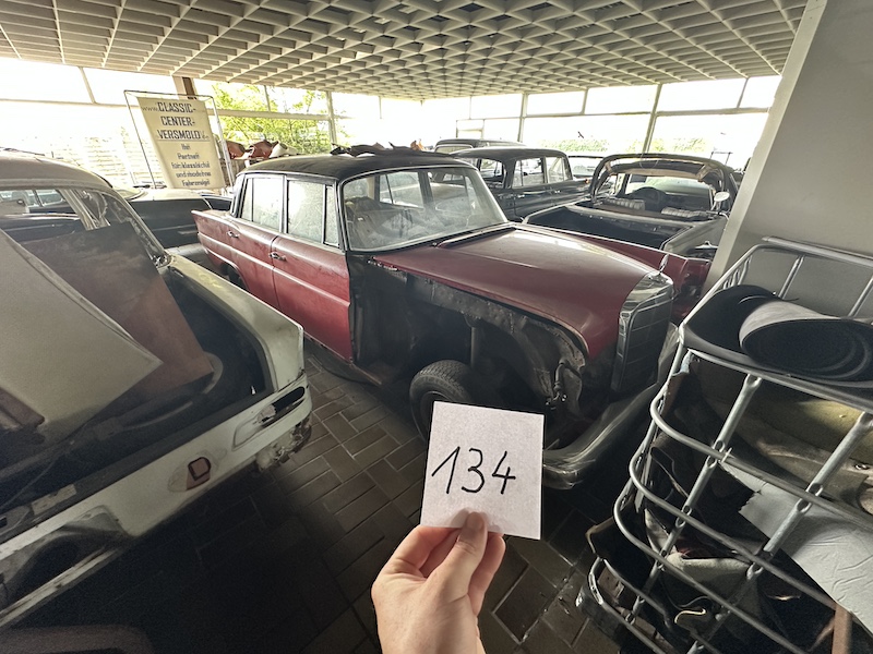 200D,W 110