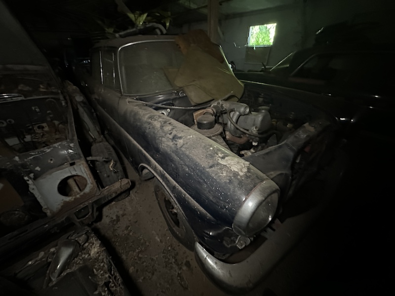 200D, W 110
