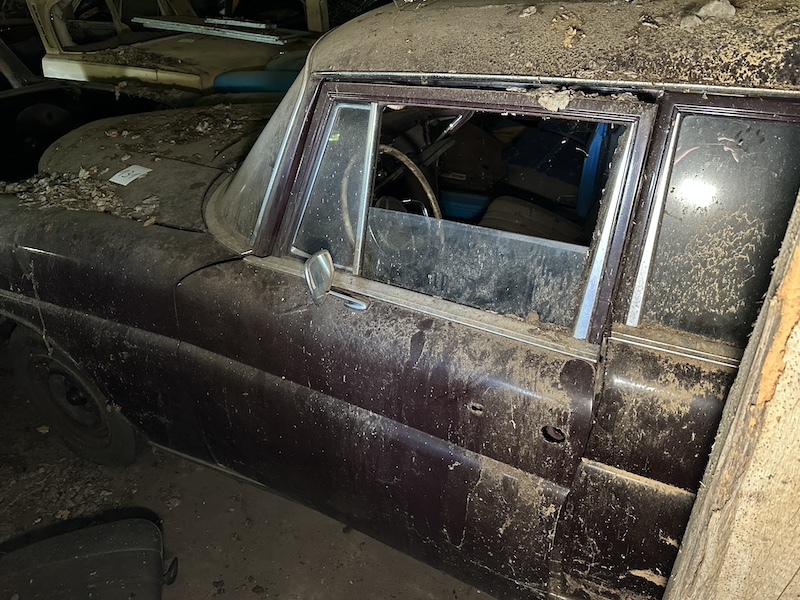 200D, W 110