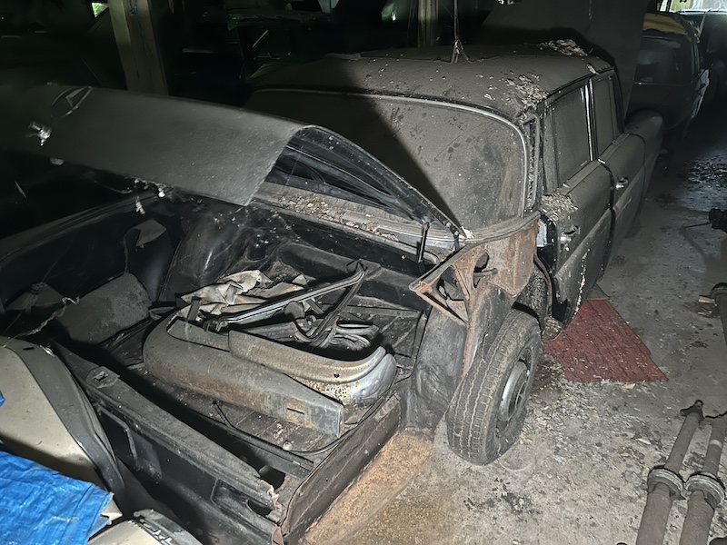 230, W 110