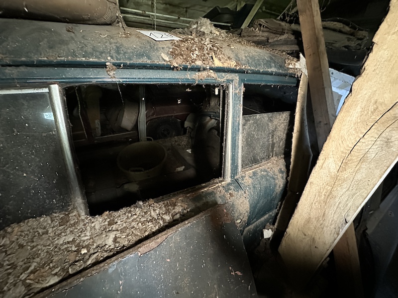 230, W 110