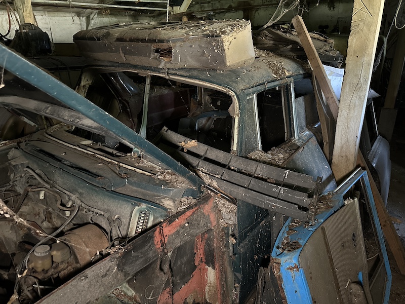 230, W 110