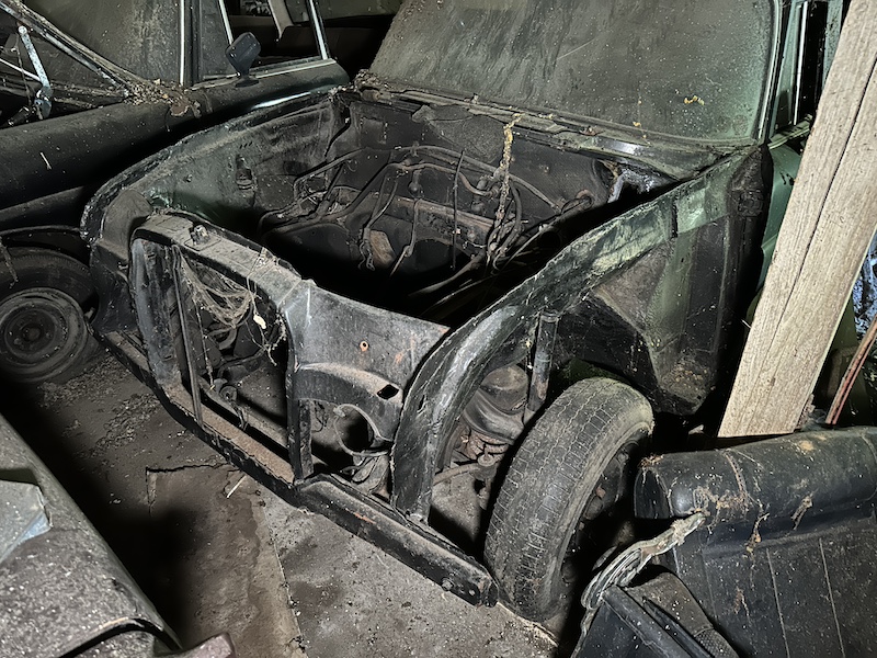 230, W 110
