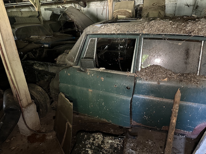 230, W 110