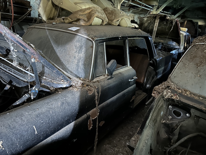 200D, W 110