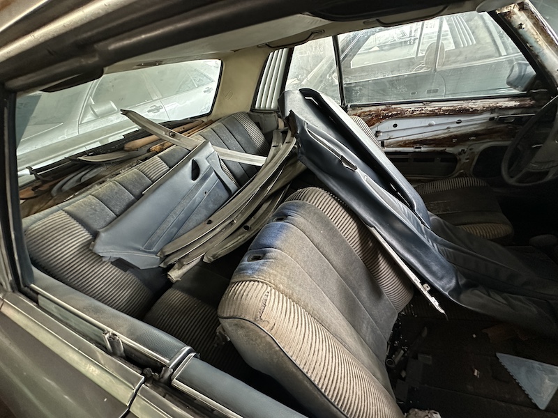 350SLC, W 107