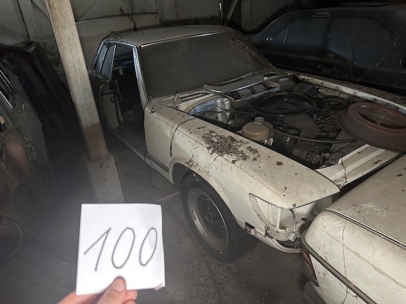 350SLC, W 107