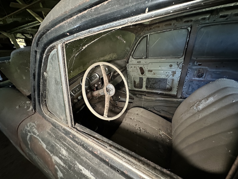 219, W 105