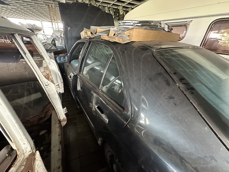 E280 W210