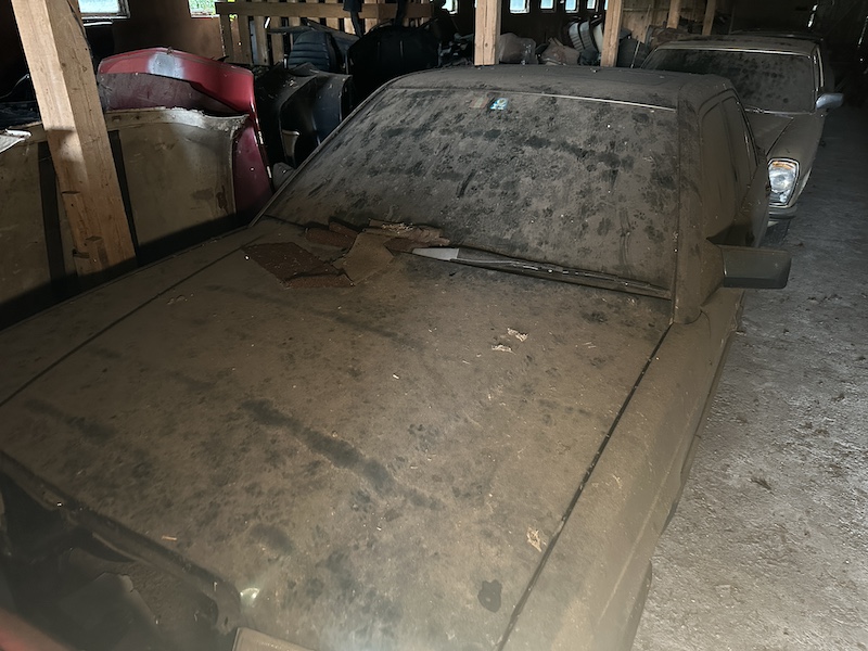 190D 2,5 W201
