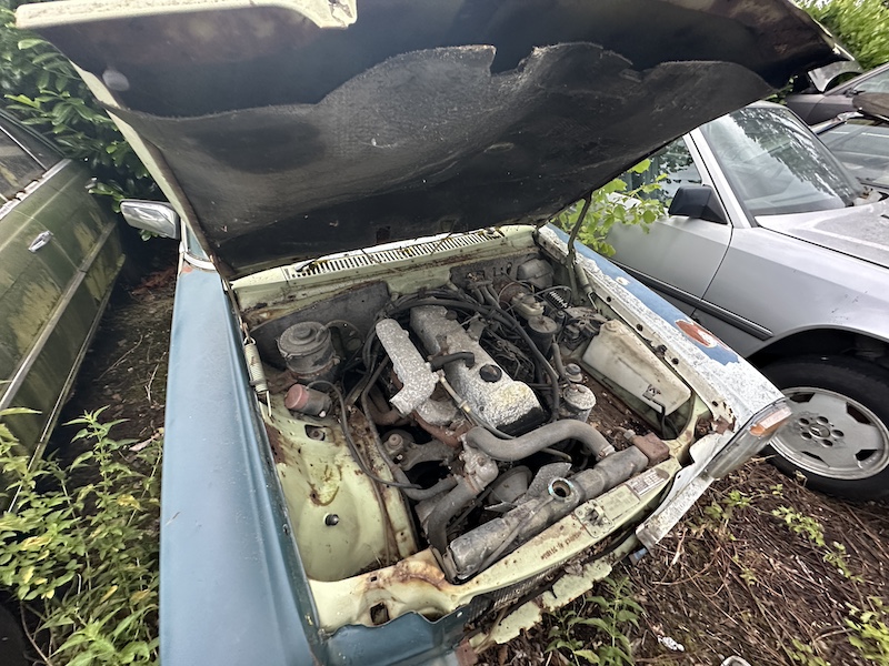 240D 3,0 W115