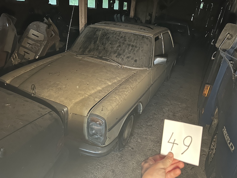 230.6 W114