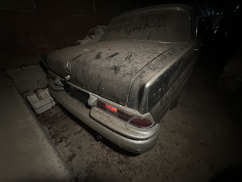 220SE W111