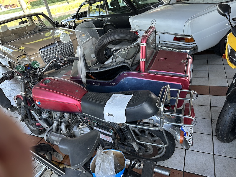 Honda Gold Wing GL 1000 de Luxe Gespann